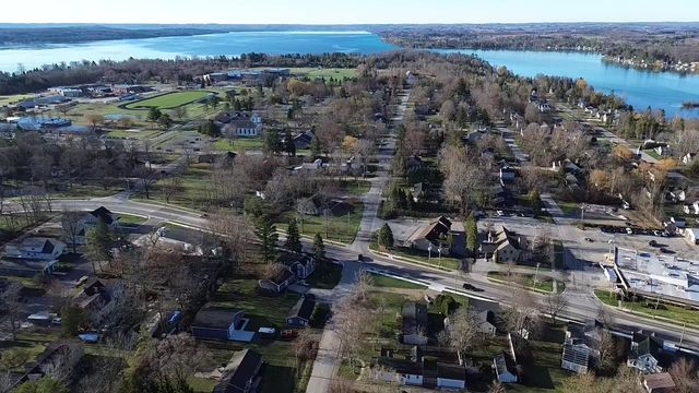 105 & 107 Brand Street, Elk Rapids, MI 49629