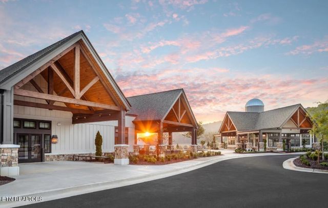 2908 Old Dogwood Tr, Loudon, TN 37774