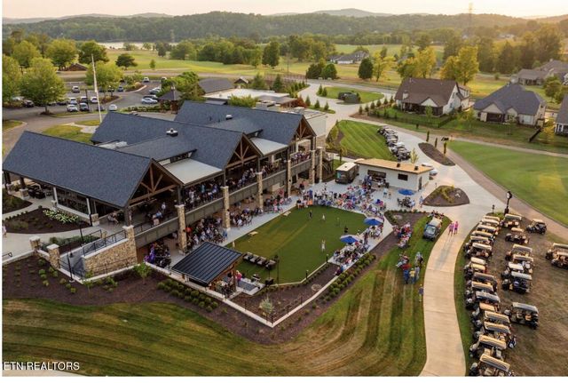 2908 Old Dogwood Tr, Loudon, TN 37774