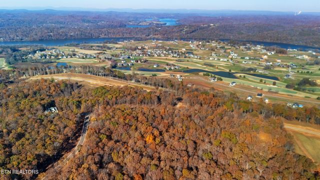 2908 Old Dogwood Tr, Loudon, TN 37774