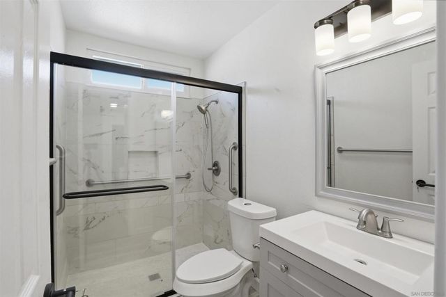 2386 San Bernardo Ave, Hemet, CA 92545