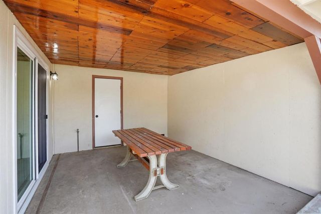 2386 San Bernardo Ave, Hemet, CA 92545
