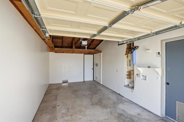 2386 San Bernardo Ave, Hemet, CA 92545