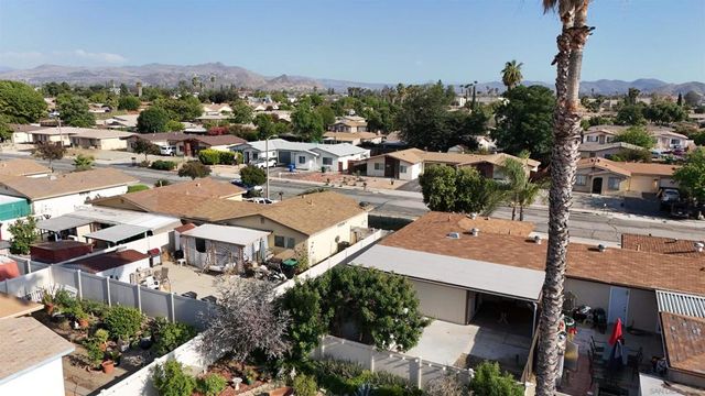 2386 San Bernardo Ave, Hemet, CA 92545