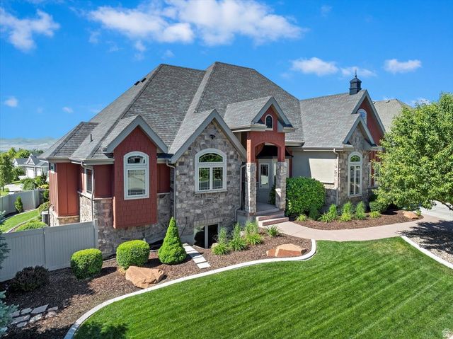3225 W CHATEAU CIR, South Jordan, UT 84095