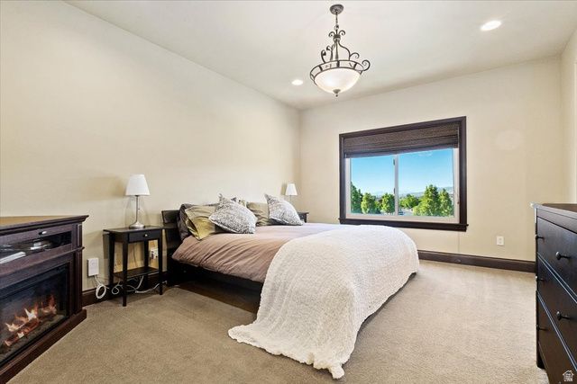 3225 W CHATEAU CIR, South Jordan, UT 84095
