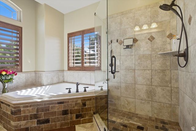 3225 W CHATEAU CIR, South Jordan, UT 84095