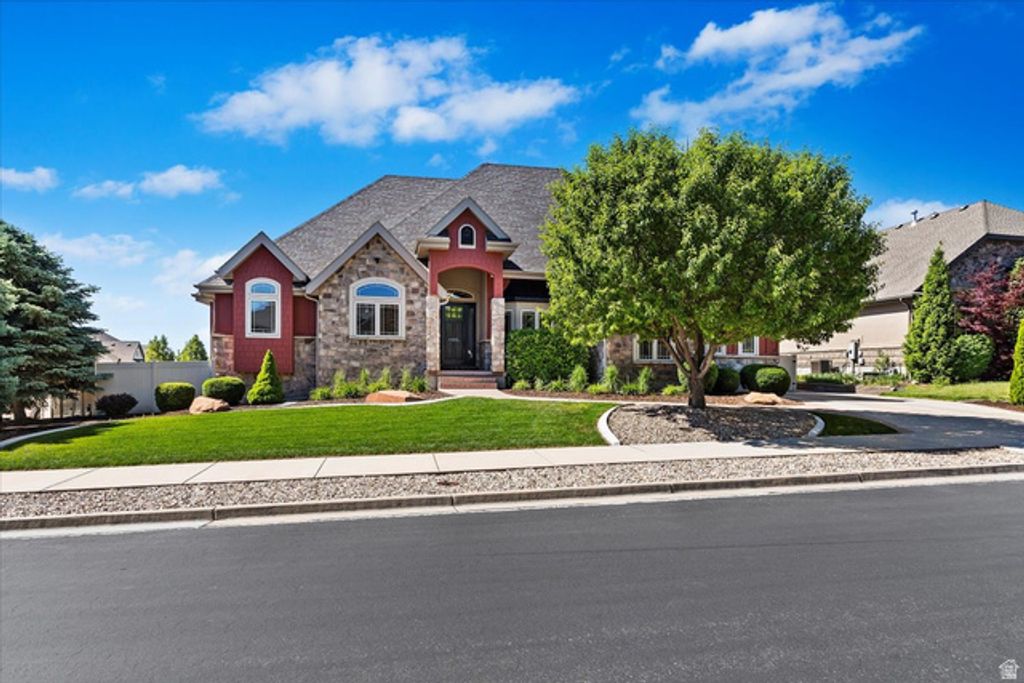 3225 W CHATEAU CIR, South Jordan, UT 84095