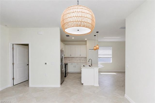 5629 Double Eagle CIR 4231, Ave Maria, FL 34142