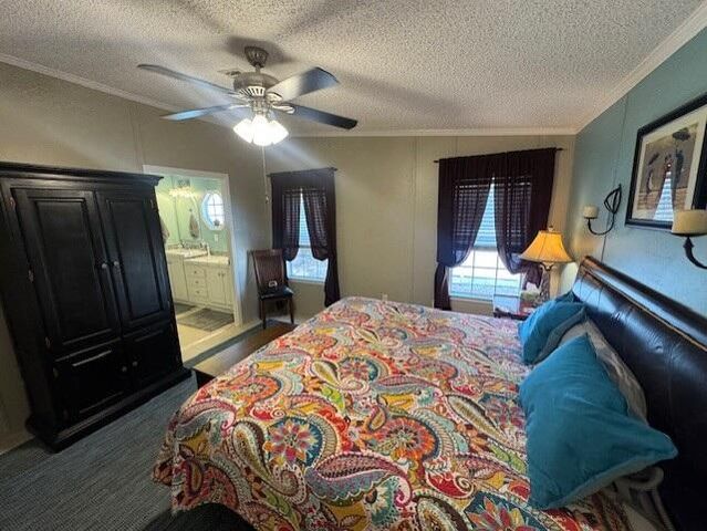 6927 SE Delegate Street, Hobe Sound, FL 33455