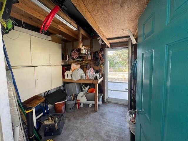 6927 SE Delegate Street, Hobe Sound, FL 33455