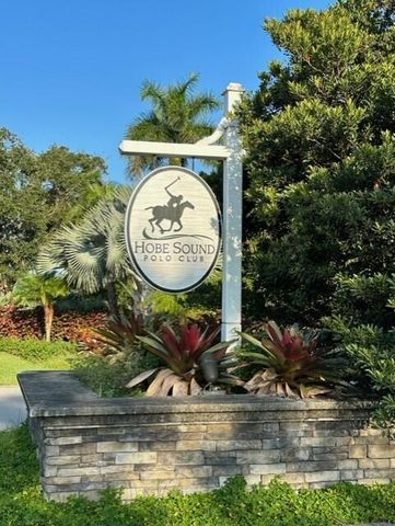 6927 SE Delegate Street, Hobe Sound, FL 33455