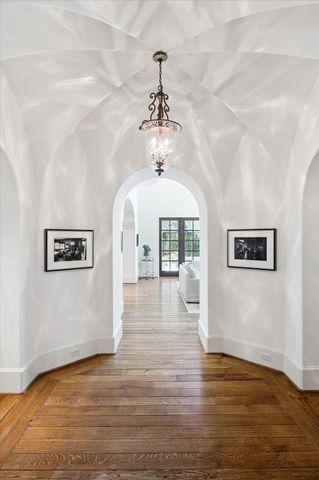 2621 Cason Street, West University Place, TX 77005