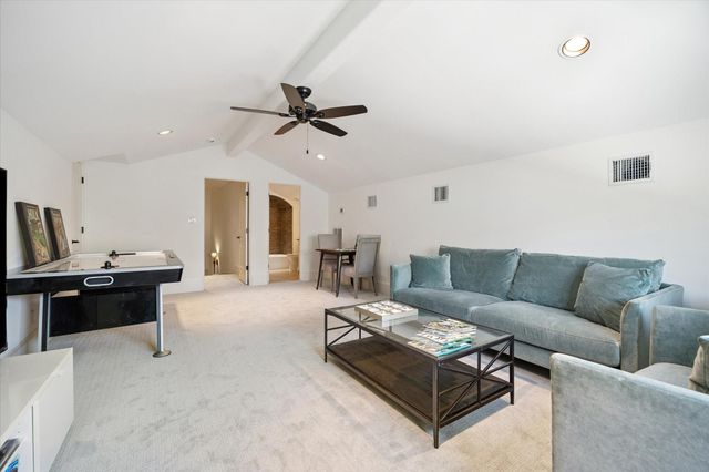 2621 Cason Street, West University Place, TX 77005