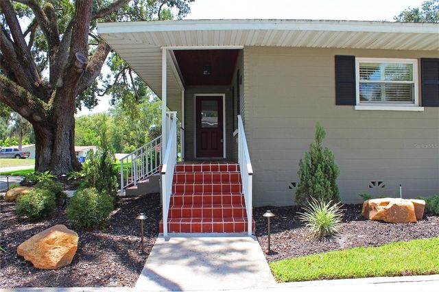 1522 DEL CREST PLACE, Lakeland, FL 33803
