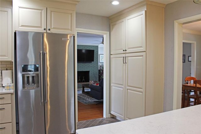 1522 DEL CREST PLACE, Lakeland, FL 33803
