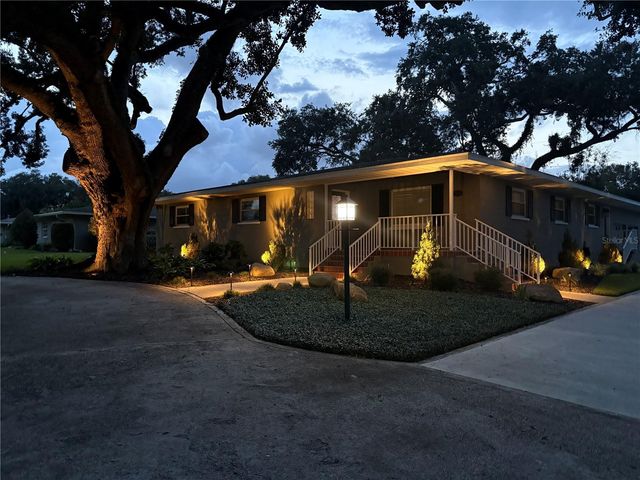 1522 DEL CREST PLACE, Lakeland, FL 33803