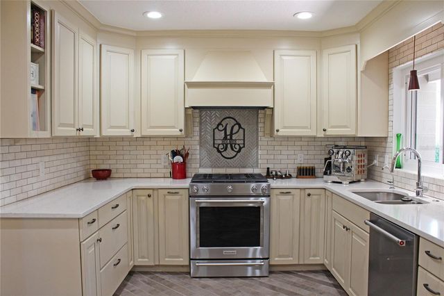 1522 DEL CREST PLACE, Lakeland, FL 33803