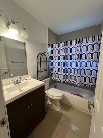 2920 NW 11th Pl, Fort Lauderdale, FL 33311