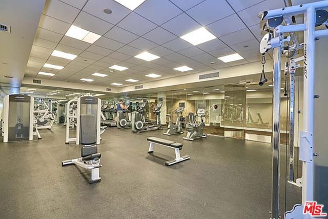 3223 W 6th Street 706, Los Angeles, CA 90020