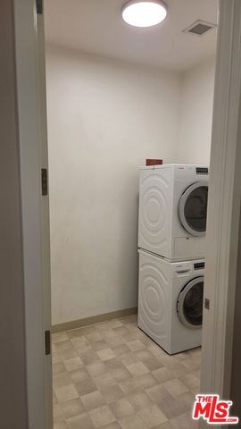 3223 W 6th Street 706, Los Angeles, CA 90020