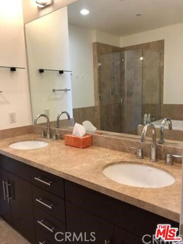 3223 W 6th Street 706, Los Angeles, CA 90020