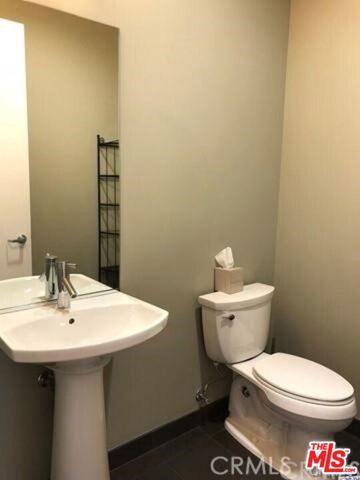 3223 W 6th Street 706, Los Angeles, CA 90020