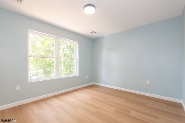 204 Idalroy Trl, Hopatcong Boro, NJ 07843