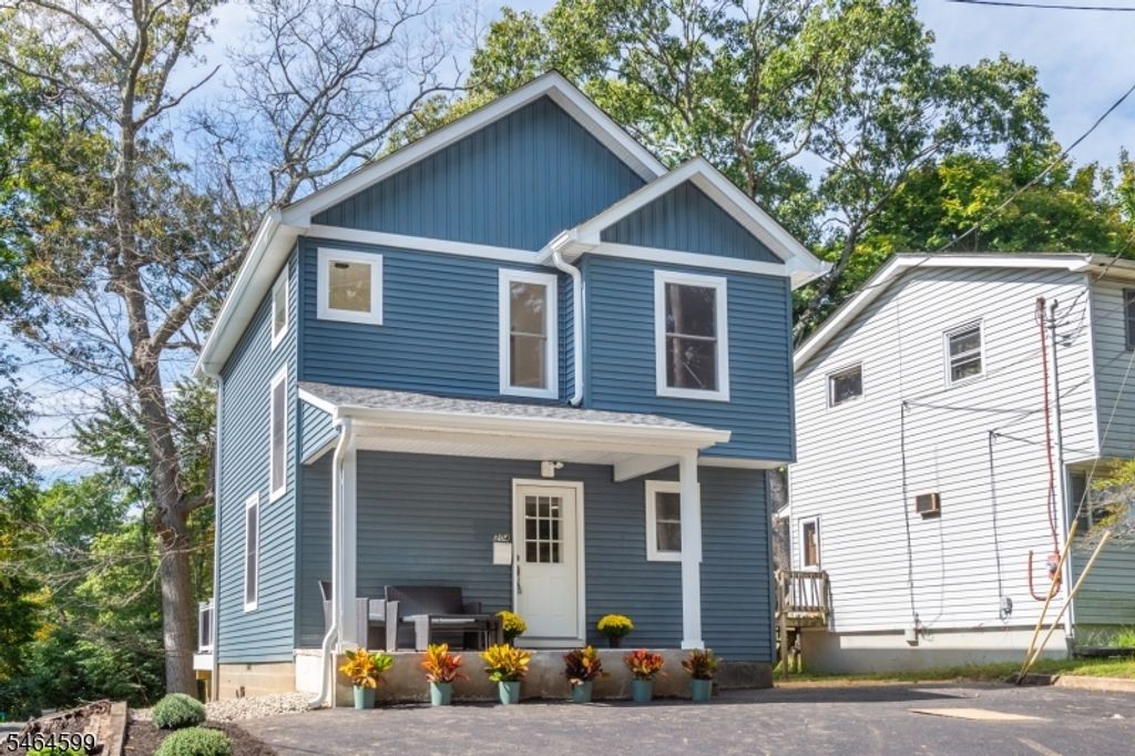 204 Idalroy Trl, Hopatcong Boro, NJ 07843