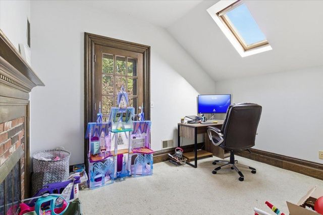 483 Marshall Avenue, Saint Paul, MN 55102