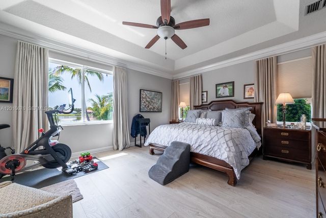 5063 Sweetwater Ter, Cooper City, FL 33330