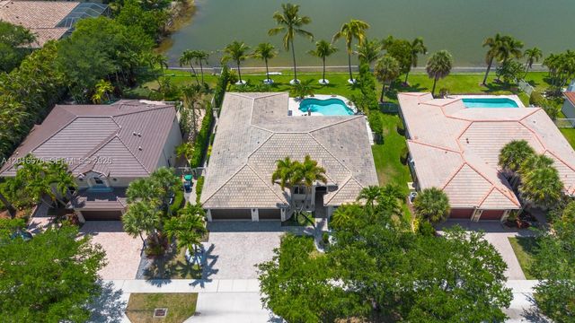 5063 Sweetwater Ter, Cooper City, FL 33330
