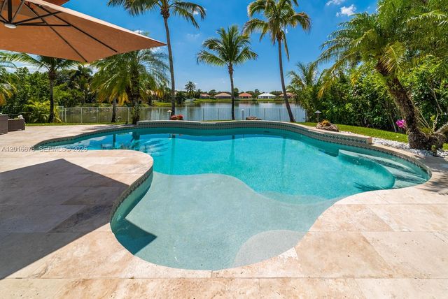 5063 Sweetwater Ter, Cooper City, FL 33330