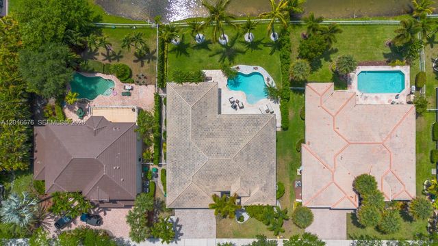 5063 Sweetwater Ter, Cooper City, FL 33330