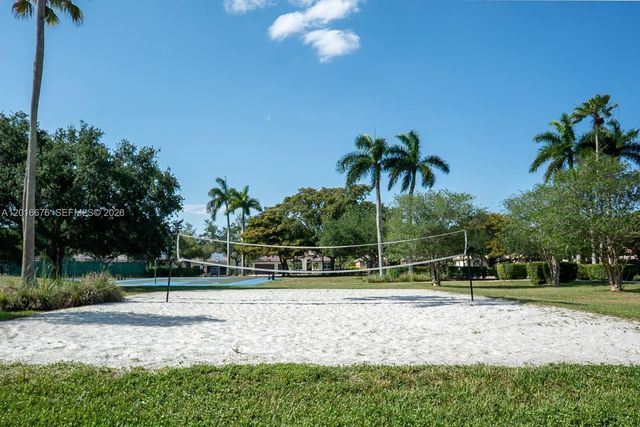 5063 Sweetwater Ter, Cooper City, FL 33330
