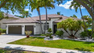5063 Sweetwater Ter, Cooper City, FL 33330
