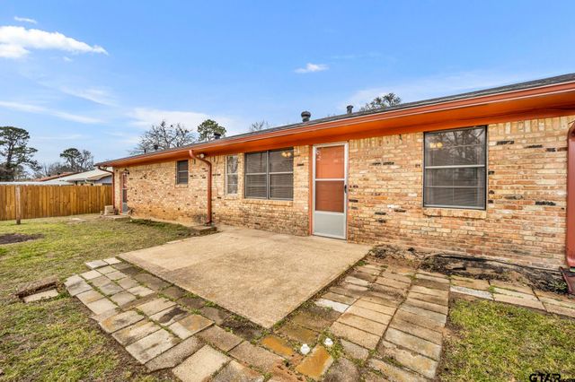 3204 Tulsa, Tyler, TX 75702