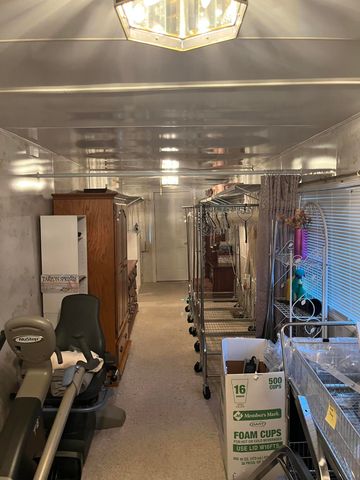 249 W Main Street, Lynch, KY 40855