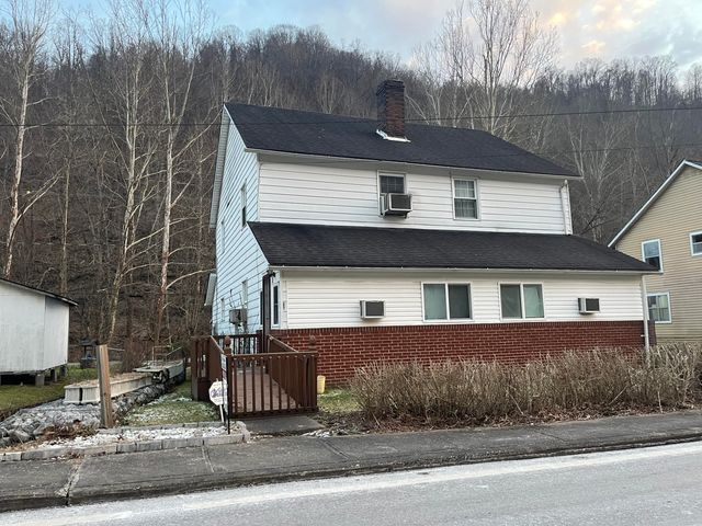 249 W Main Street, Lynch, KY 40855