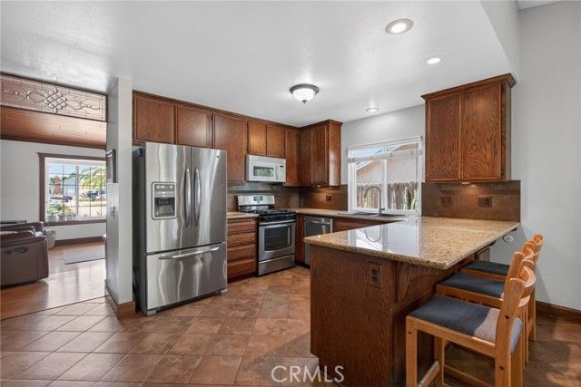 3243 Saratoga, Riverside, CA 92503