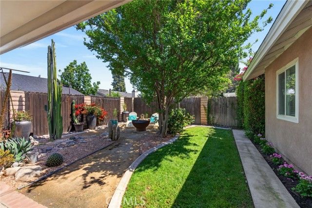 3243 Saratoga, Riverside, CA 92503