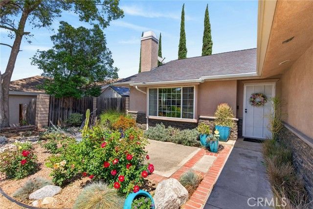 3243 Saratoga, Riverside, CA 92503