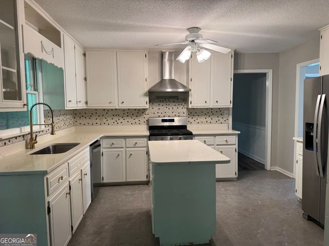 3718 Sussex Drive, Milledgeville, GA 31061