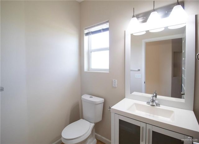 1000 E Daffodil Avenue 1, Mcallen, TX 78501
