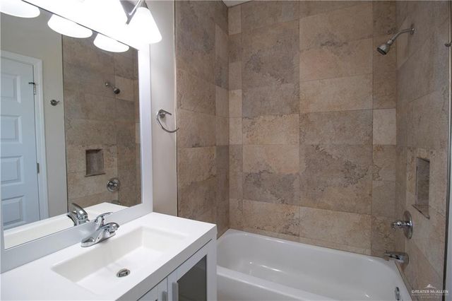 1000 E Daffodil Avenue 1, Mcallen, TX 78501