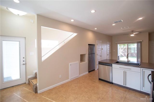 1000 E Daffodil Avenue 1, Mcallen, TX 78501