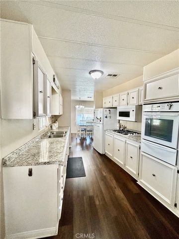 2205 W Acacia Avenue 137, Hemet, CA 92545