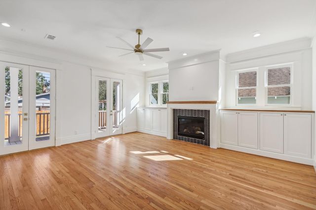 709 Ridge Street, Houston, TX 77009