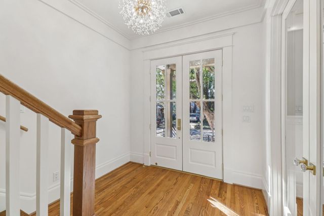 709 Ridge Street, Houston, TX 77009