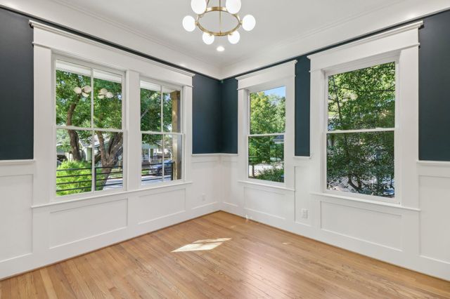 709 Ridge Street, Houston, TX 77009